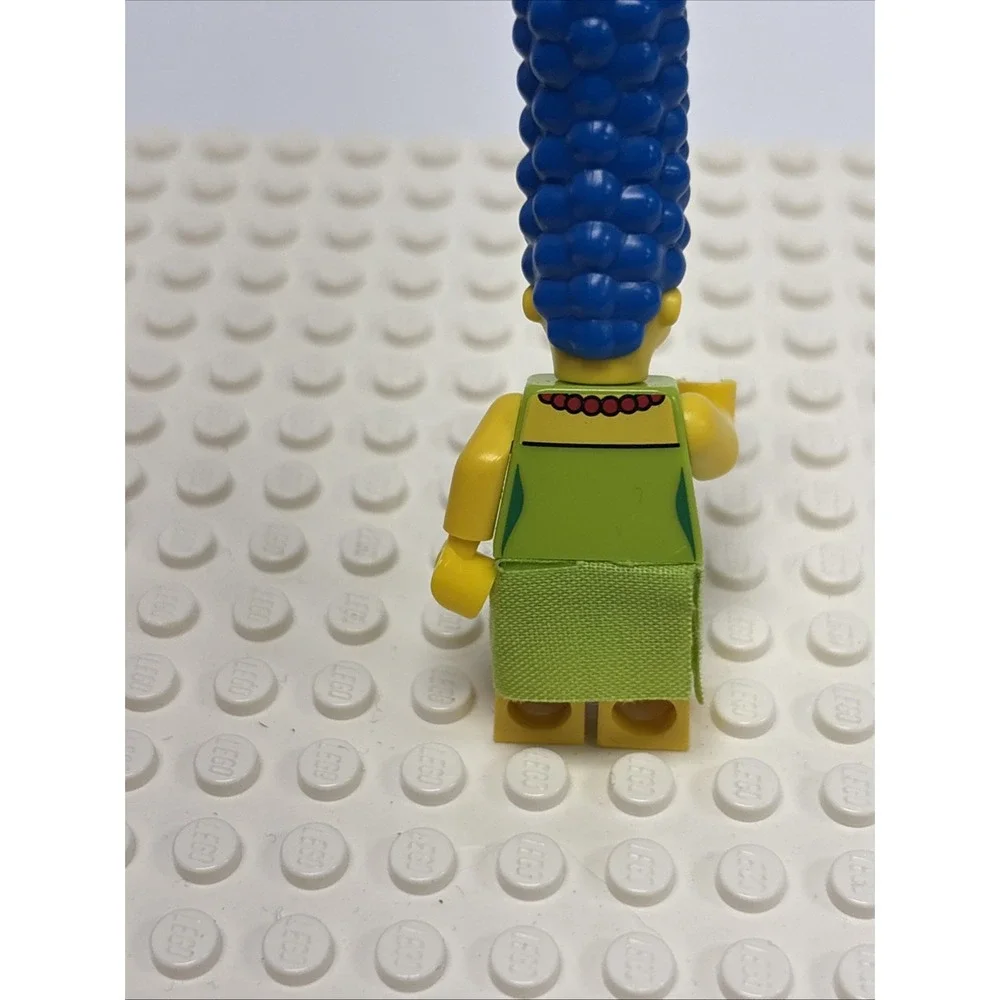 LEGO The Simpsons 2014 Marge Simpson (sim009) Rare/retired